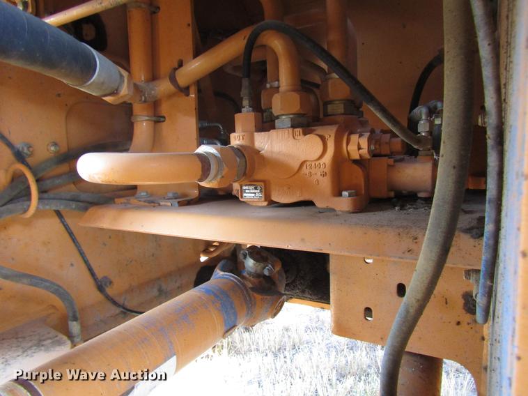 image for item DD4360 2000 Case 621C wheel loader