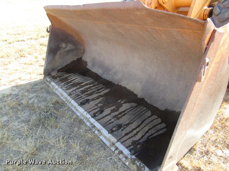 image for item DD4360 2000 Case 621C wheel loader