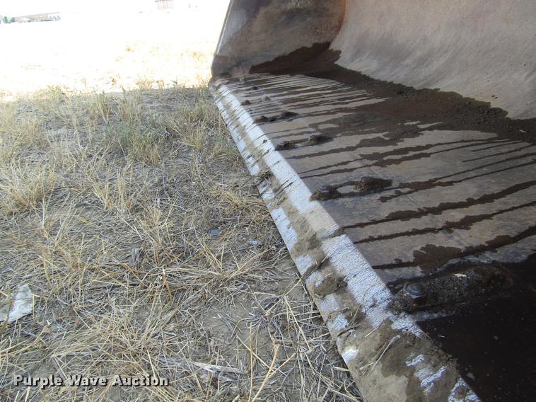 image for item DD4360 2000 Case 621C wheel loader