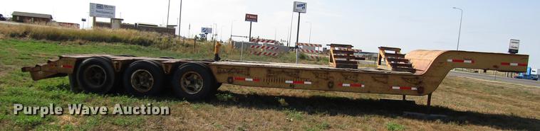 image for item DD4363 1960 Hyster R6TL7T1W drop deck equipment trailer