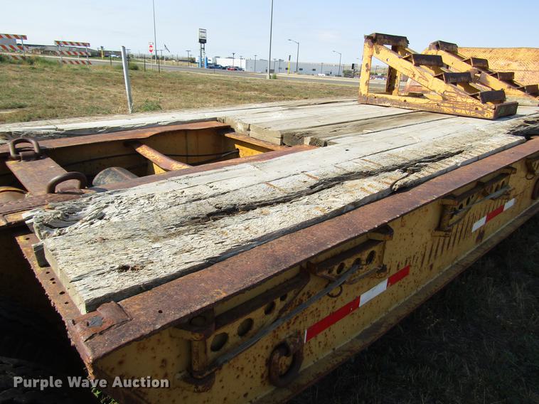 image for item DD4363 1960 Hyster R6TL7T1W drop deck equipment trailer