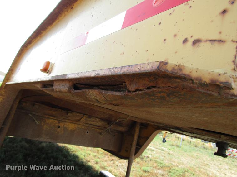 image for item DD4363 1960 Hyster R6TL7T1W drop deck equipment trailer