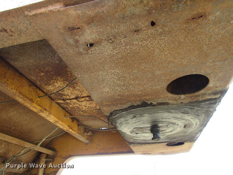 image for item DD4363 1960 Hyster R6TL7T1W drop deck equipment trailer