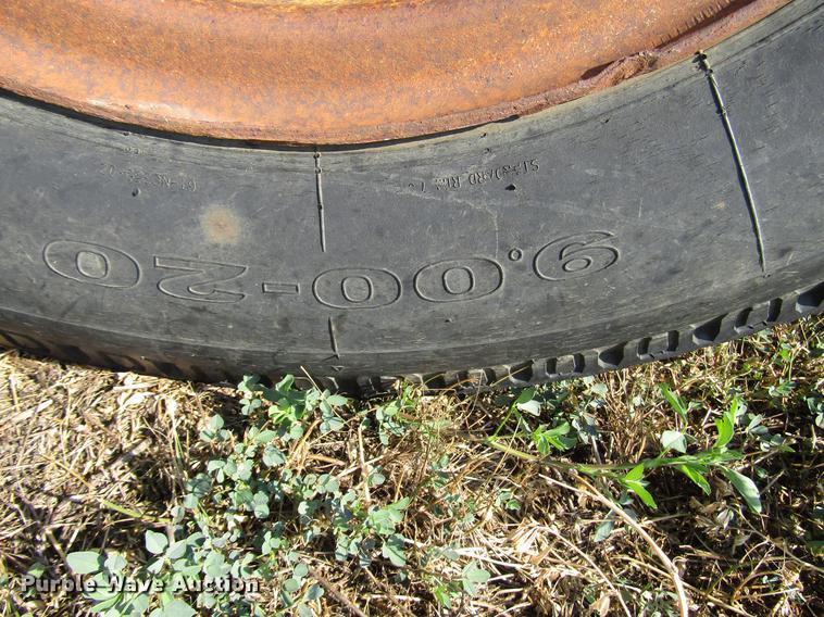 image for item DD4363 1960 Hyster R6TL7T1W drop deck equipment trailer