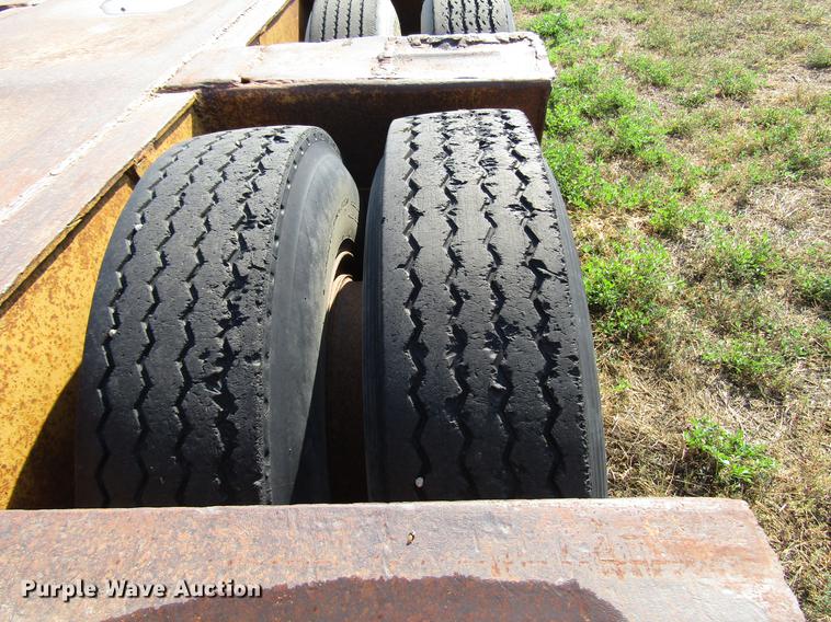 image for item DD4363 1960 Hyster R6TL7T1W drop deck equipment trailer