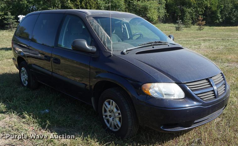 image for item DD6540 2005 Dodge Grand Caravan van