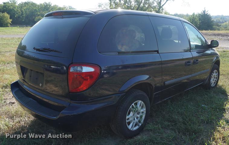 image for item DD6540 2005 Dodge Grand Caravan van