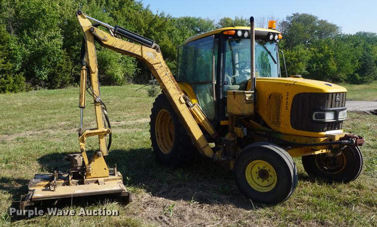 image for item DD6547 2002 John Deere 6420 tractor