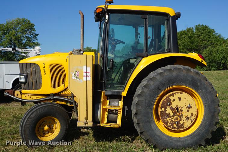 image for item DD6547 2002 John Deere 6420 tractor