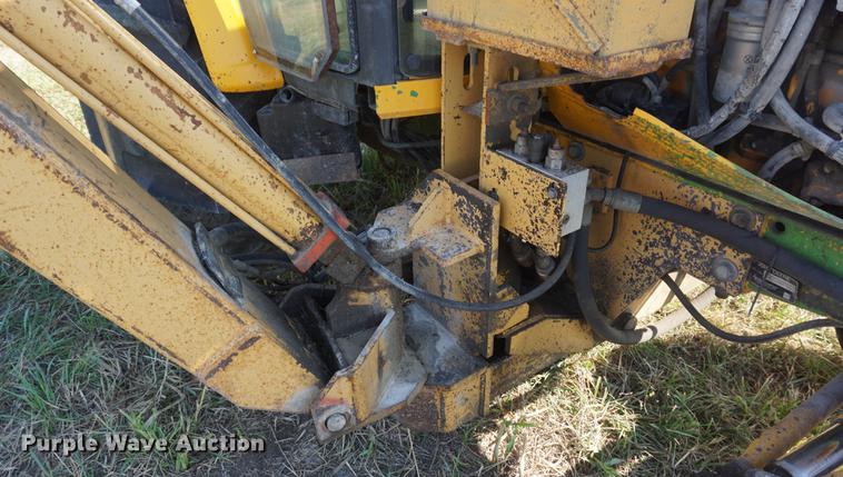 image for item DD6547 2002 John Deere 6420 tractor