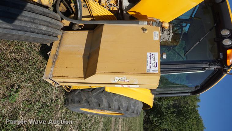 image for item DD6547 2002 John Deere 6420 tractor