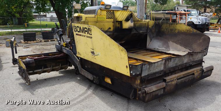 image for item DD6565 2009 Bomag BF815 paver