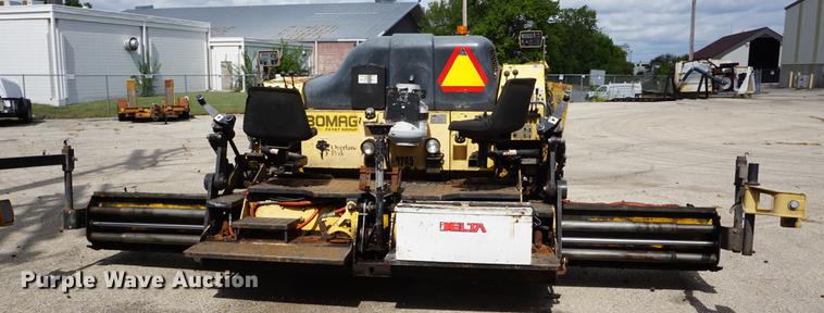 image for item DD6565 2009 Bomag BF815 paver