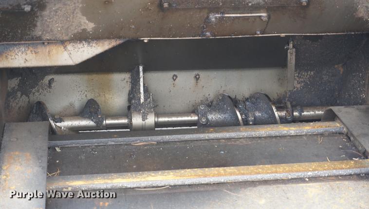 image for item DD6565 2009 Bomag BF815 paver