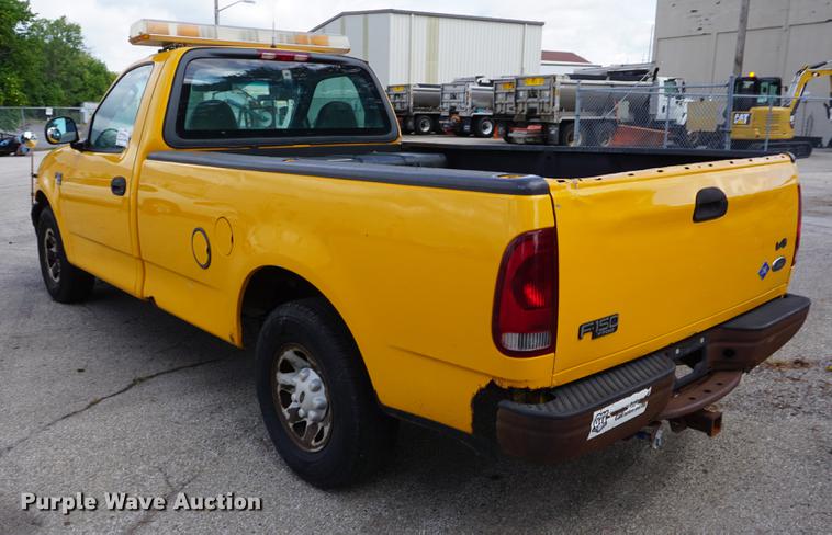 image for item DD6567 2002 Ford F150 pickup truck