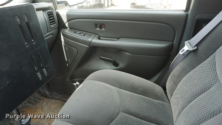 image for item DD6570 2007 Chevrolet Silverado 1500 Ext. Cab pickup truck