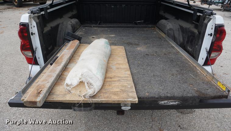 image for item DD6570 2007 Chevrolet Silverado 1500 Ext. Cab pickup truck