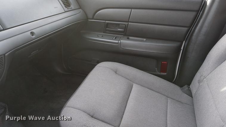 image for item DD6579 2008 Ford Crown Victoria Police Interceptor