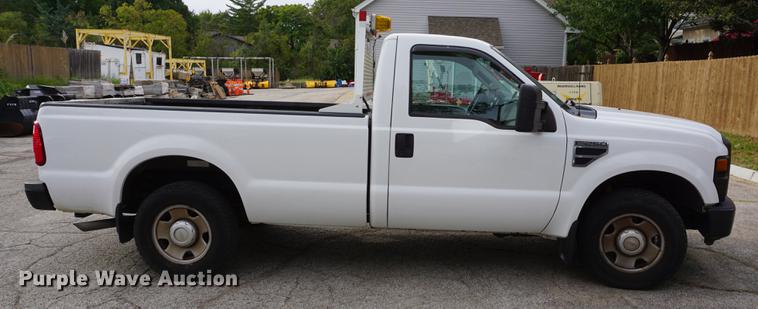 image for item DD6582 2008 Ford F250 Super Duty pickup truck