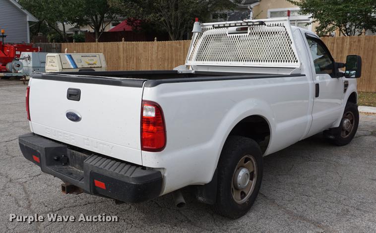 image for item DD6582 2008 Ford F250 Super Duty pickup truck