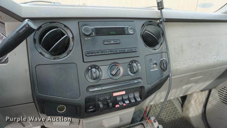 image for item DD6582 2008 Ford F250 Super Duty pickup truck