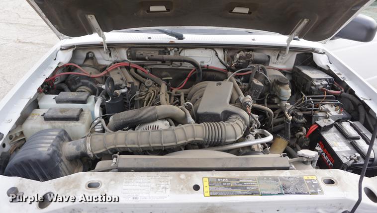 image for item DD6583 2004 Ford Ranger SuperCab pickup truck