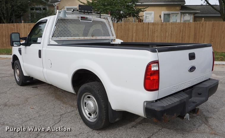 image for item DD6584 2008 Ford F250 Super Duty pickup truck