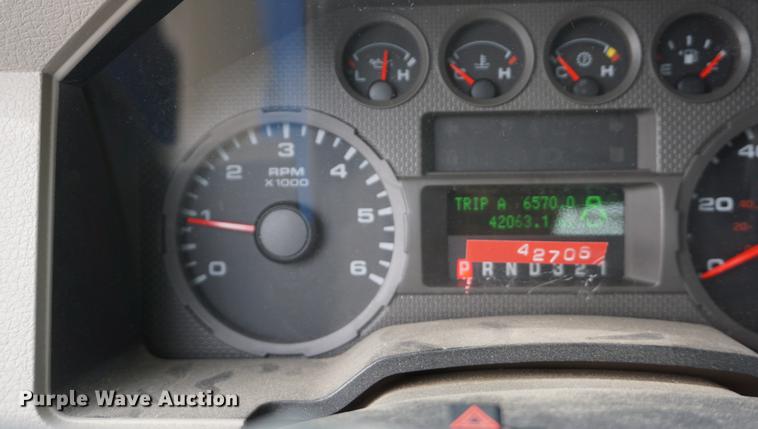 image for item DD6584 2008 Ford F250 Super Duty pickup truck