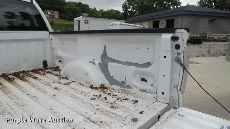 image for item DD7369 2009 Ford F150 XL SuperCab pickup truck