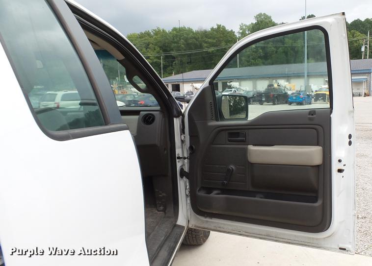 image for item DD7369 2009 Ford F150 XL SuperCab pickup truck