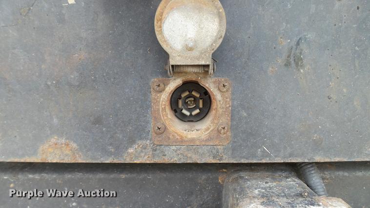 image for item DD7371 2008 Chevrolet Silverado 3500HD flatbed pickup truck