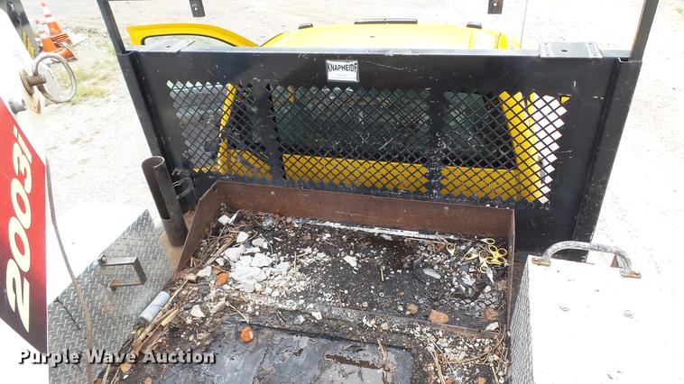 image for item DD7371 2008 Chevrolet Silverado 3500HD flatbed pickup truck