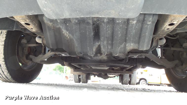 image for item DD7371 2008 Chevrolet Silverado 3500HD flatbed pickup truck