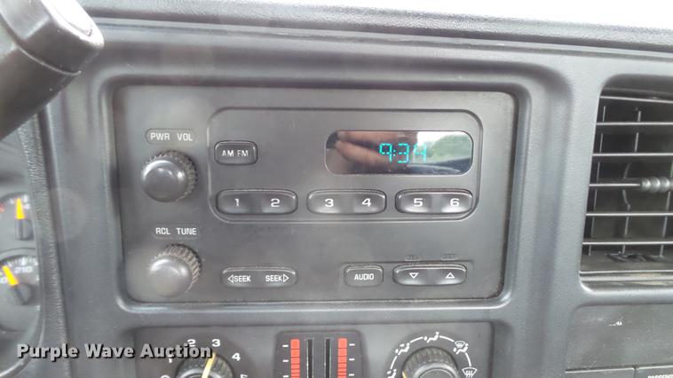 image for item DD7372 2006 Chevrolet Silverado 2500HD Ext. Cab pickup truck