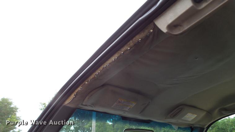 image for item DD7372 2006 Chevrolet Silverado 2500HD Ext. Cab pickup truck