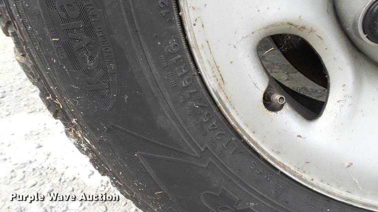 image for item DD7372 2006 Chevrolet Silverado 2500HD Ext. Cab pickup truck