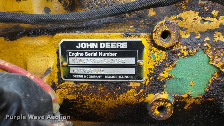 image for item DD7373 1986 John Deere 482C forklift