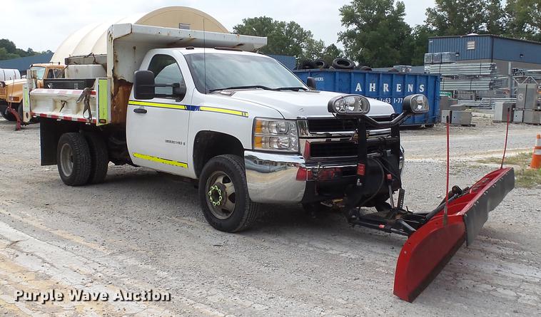 image for item DD7380 2009 Chevrolet Silverado 3500HD dump bed pickup truck