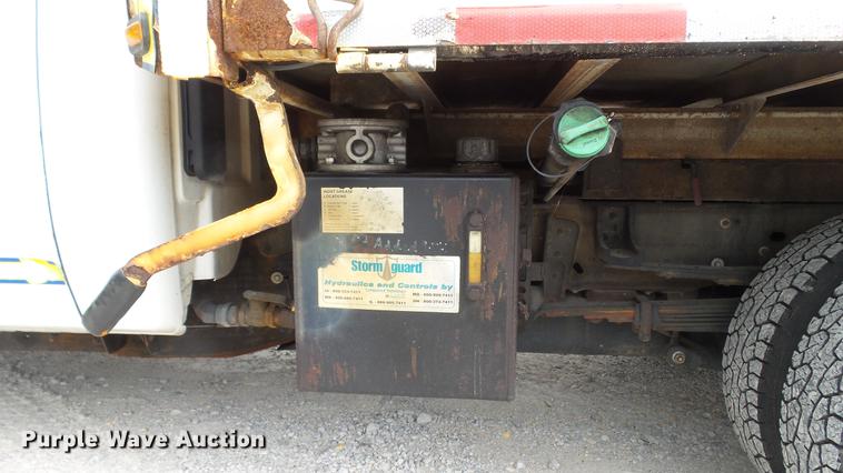 image for item DD7380 2009 Chevrolet Silverado 3500HD dump bed pickup truck