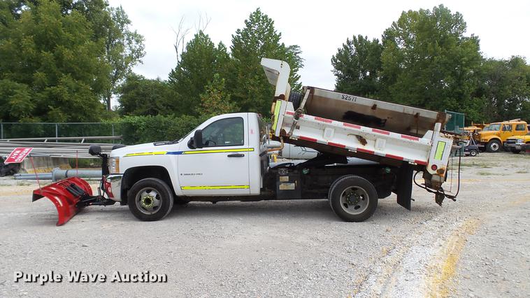 image for item DD7380 2009 Chevrolet Silverado 3500HD dump bed pickup truck