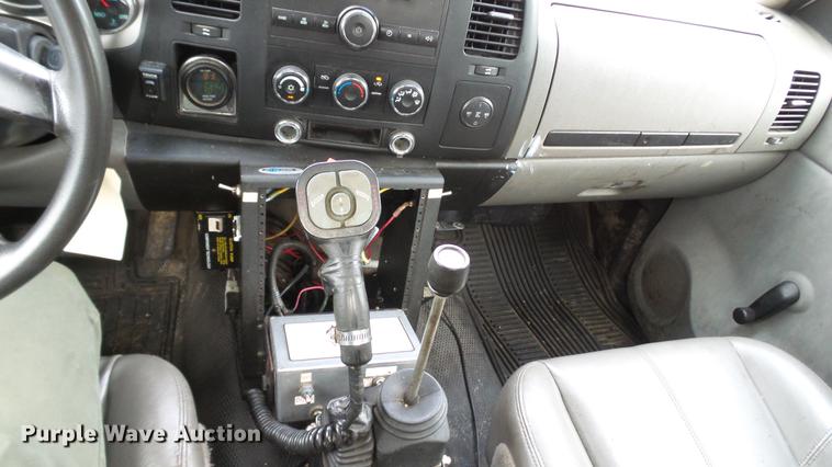 image for item DD7380 2009 Chevrolet Silverado 3500HD dump bed pickup truck