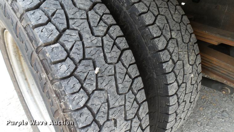 image for item DD7380 2009 Chevrolet Silverado 3500HD dump bed pickup truck