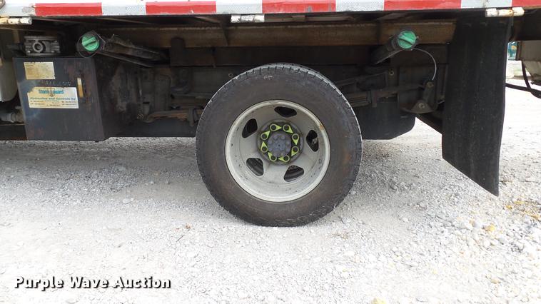 image for item DD7380 2009 Chevrolet Silverado 3500HD dump bed pickup truck