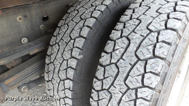 image for item DD7380 2009 Chevrolet Silverado 3500HD dump bed pickup truck