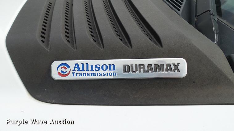 image for item DD7380 2009 Chevrolet Silverado 3500HD dump bed pickup truck