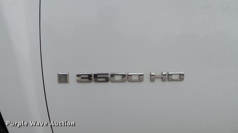 image for item DD7380 2009 Chevrolet Silverado 3500HD dump bed pickup truck