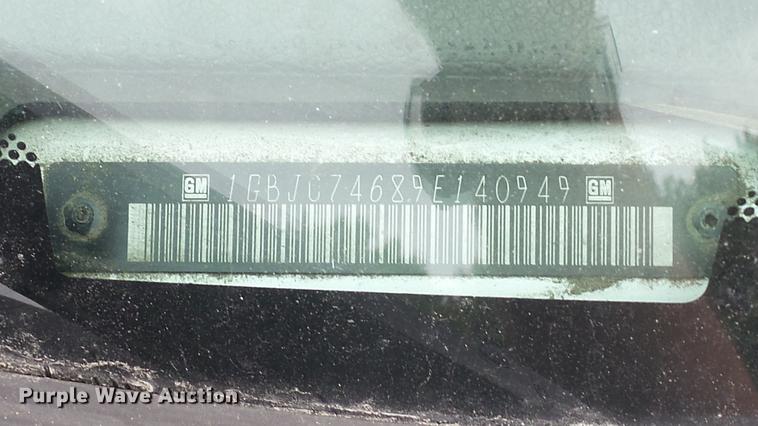 image for item DD7380 2009 Chevrolet Silverado 3500HD dump bed pickup truck