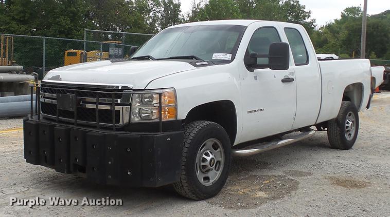 image for item DD7387 2013 Chevrolet Silverado 2500HD Ext. Cab pickup truck
