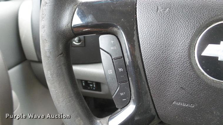 image for item DD7387 2013 Chevrolet Silverado 2500HD Ext. Cab pickup truck