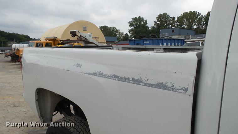 image for item DD7387 2013 Chevrolet Silverado 2500HD Ext. Cab pickup truck